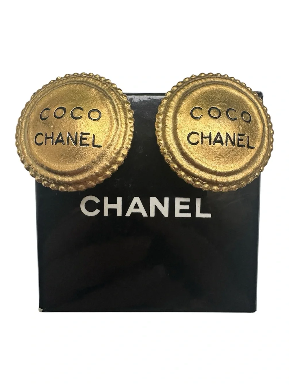 RARE Vintage CHANEL 94A COCO CHANEL Gold Button Clip-On Earrings 1.4” w/ Box